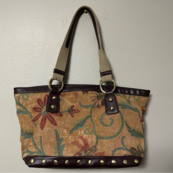 Tommy Hilfiger Handbags - TOMMY HILFIGER TOTE HAND SHOULDER BAG